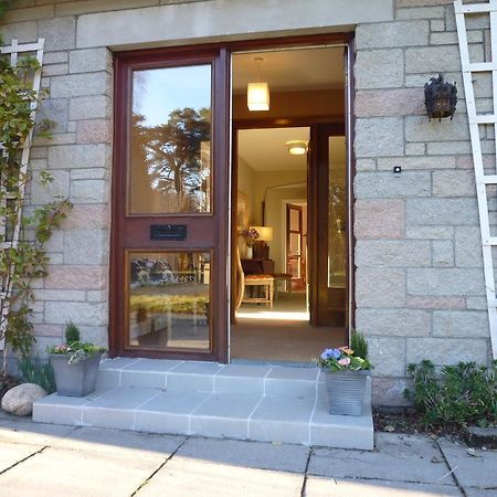 Camusmore House アビーモア エクステリア 写真
